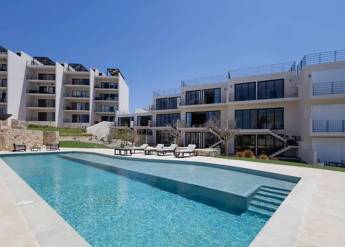New And Elegant 4bedroom House Steps From The Сasa de vacaciones Cabo San Lucas