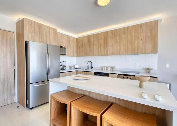 Сasa de vacaciones New And Elegant 4bedroom House Steps From The Cabo San Lucas