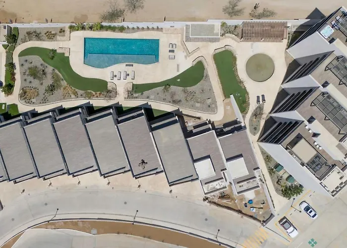 New And Elegant 4bedroom House Steps From The Сasa de vacaciones Cabo San Lucas